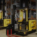 Articulated 2t 2.5t 3.0t Electric Narrow Aisle Forklift Articulated Forklifts Truck For Sale - Image 5